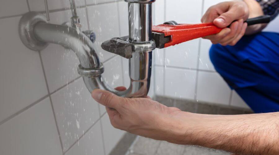 Professional clogged toilet repair in Baggs, WY